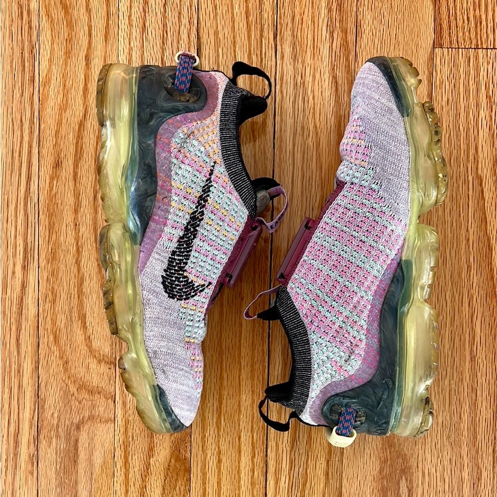 Nike Air VaporMax 2020 Flyknit Violet Ash Multicolor women’s size 6.5y